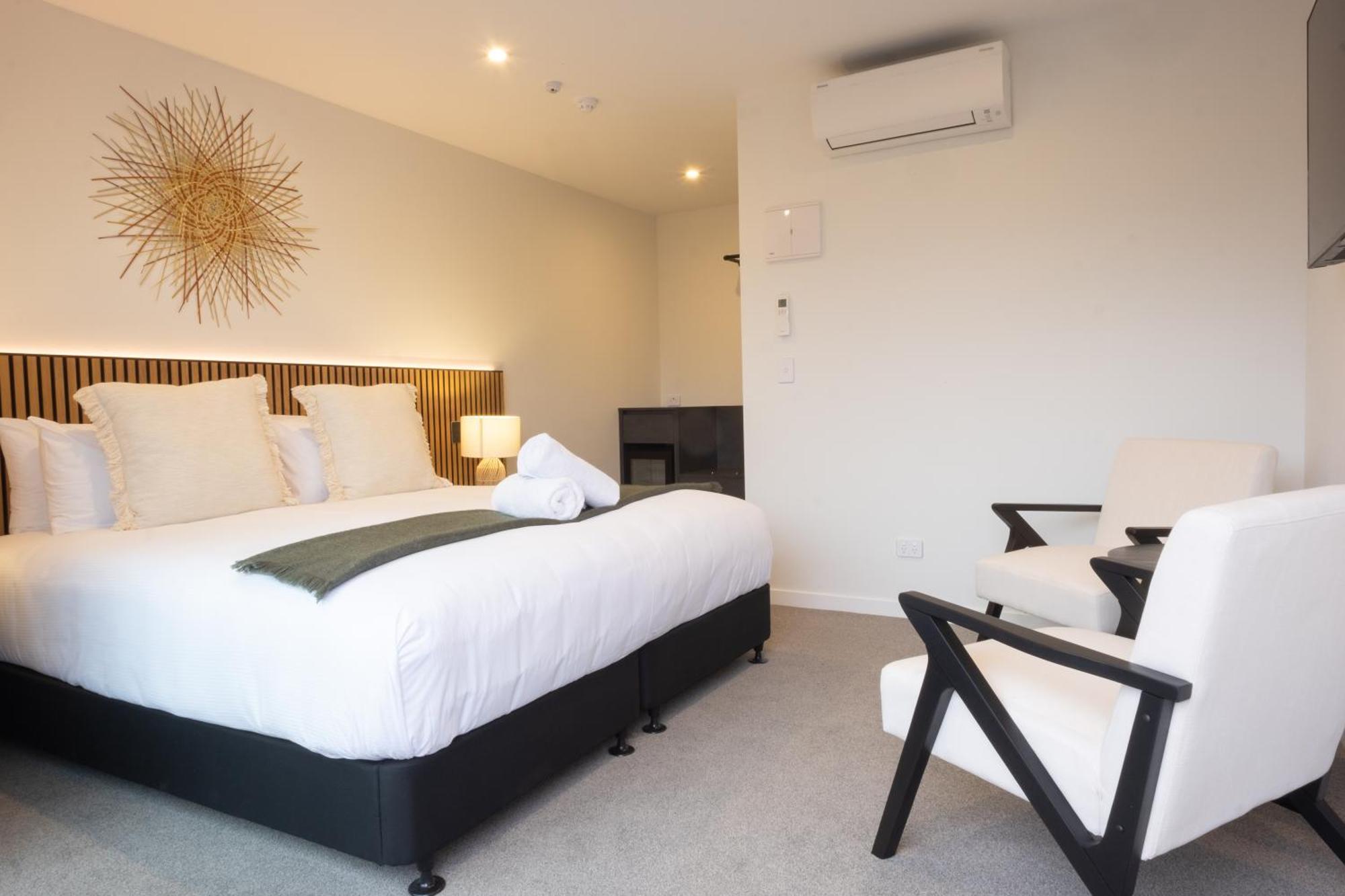 Alpine Junction Townhouse Apartments, Lodge & Hotel Wanaka Exterior foto